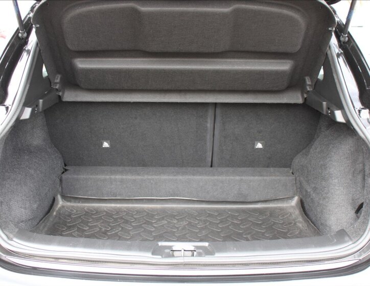 Nissan Qashqai SUV / Terénní 1,3 l 103 kw