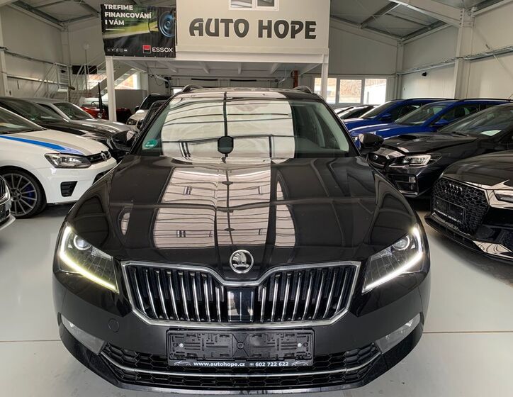 Škoda Superb 2