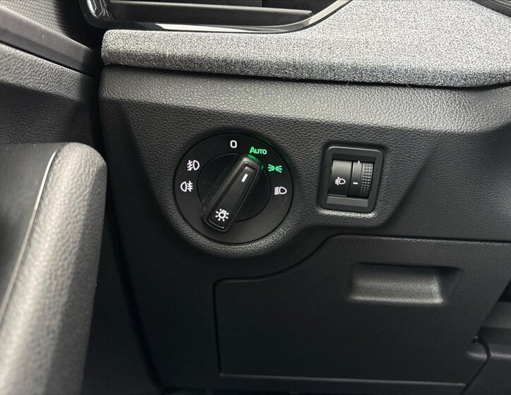 Škoda Scala Hatchback 999,0 85 kw