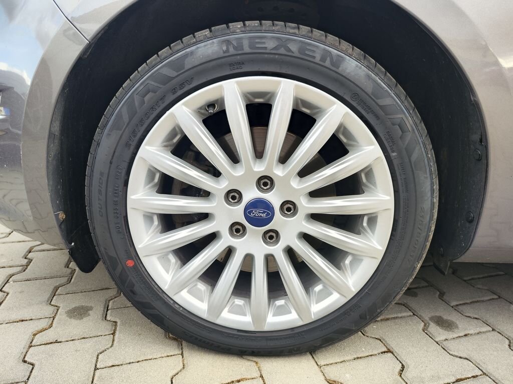 Ford Mondeo Kombi 1,6 l 118 kw