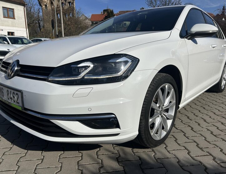 Volkswagen Golf Kombi 2,0 l 110 kw