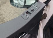 Volkswagen Multivan 10