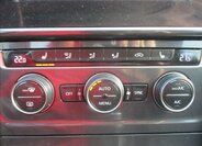 Volkswagen Golf Hatchback 999,0 63 kw