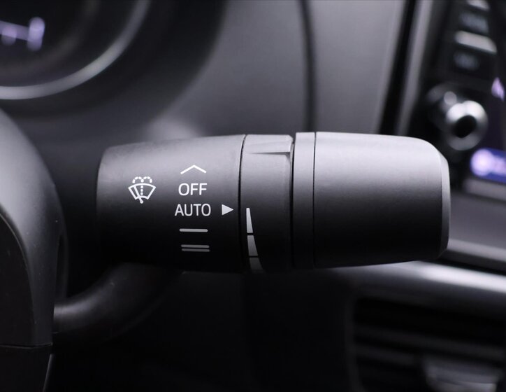 Mazda 6 Sedan / Limuzína 2,5 l 141 kw