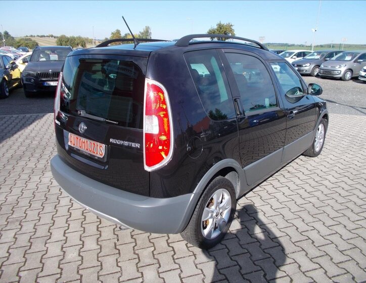 Škoda Roomster MPV 1,6 l 66 kw
