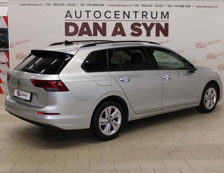 Volkswagen Golf Kombi 1,5 l 110 kw