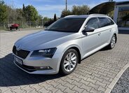 Škoda Superb Kombi 1,5 l 110 kw