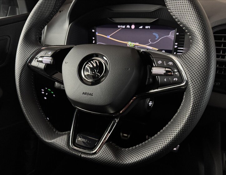 Škoda Karoq SUV / Terénní 2,0 l 110 kw