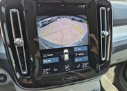 Volvo XC40 SUV / Terénní 2,0 l 145 kw