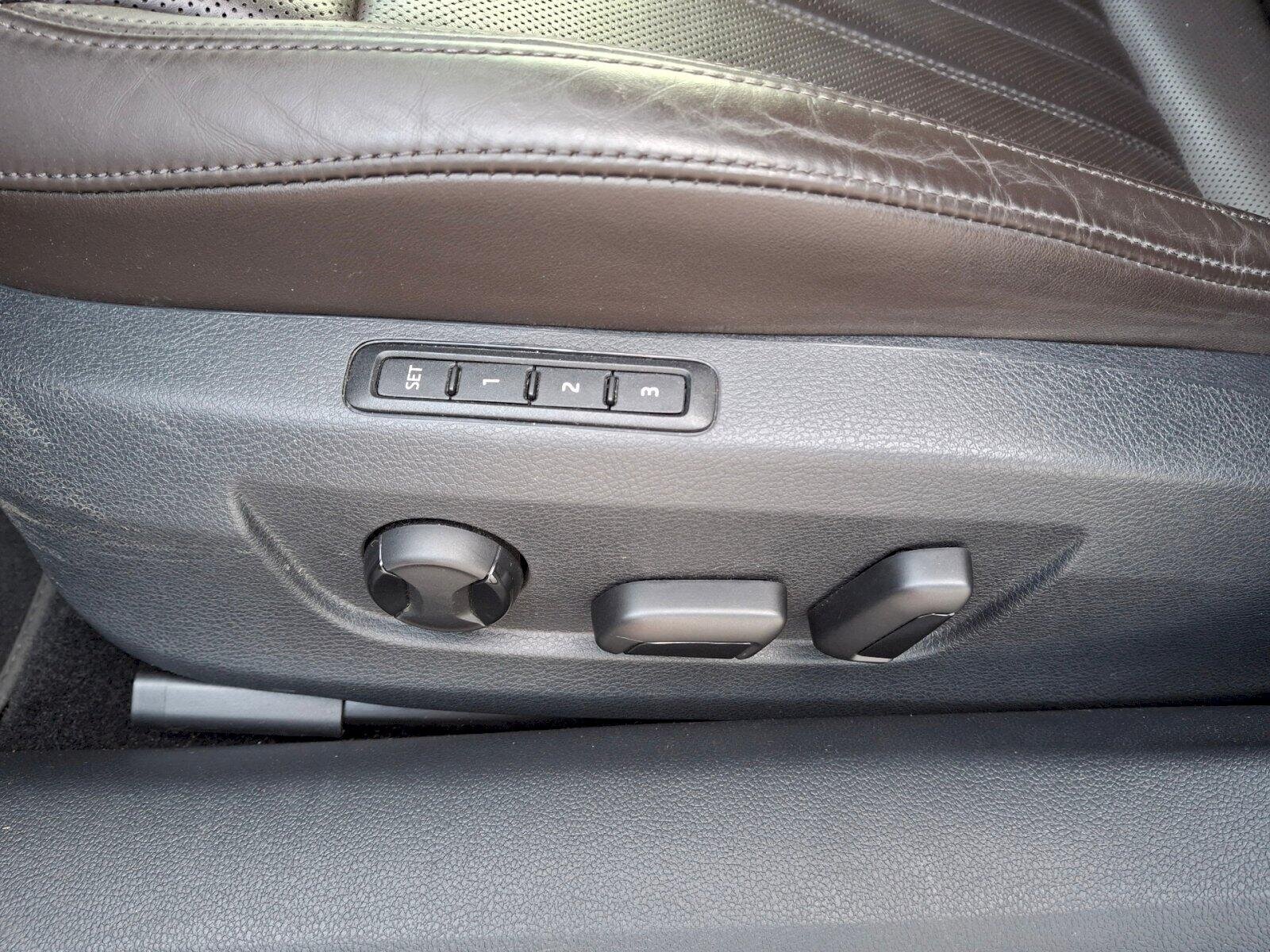 Škoda Superb Sedan / Limuzína 2,0 l 140 kw