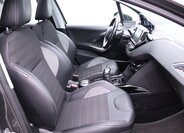 Peugeot 2008 SUV 1,2 l 81 kw