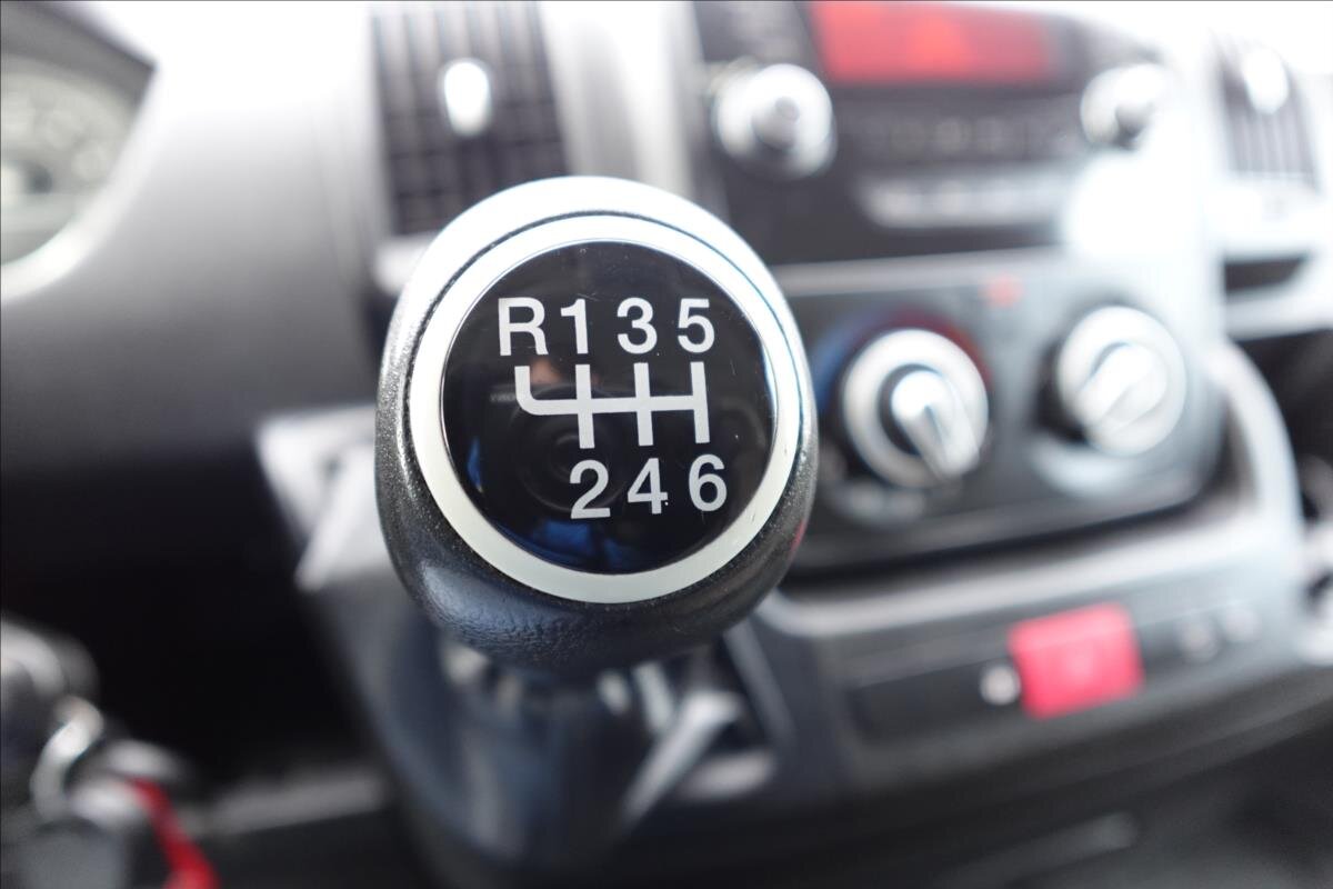 Peugeot Boxer Skříň 2,0 l 120 kw