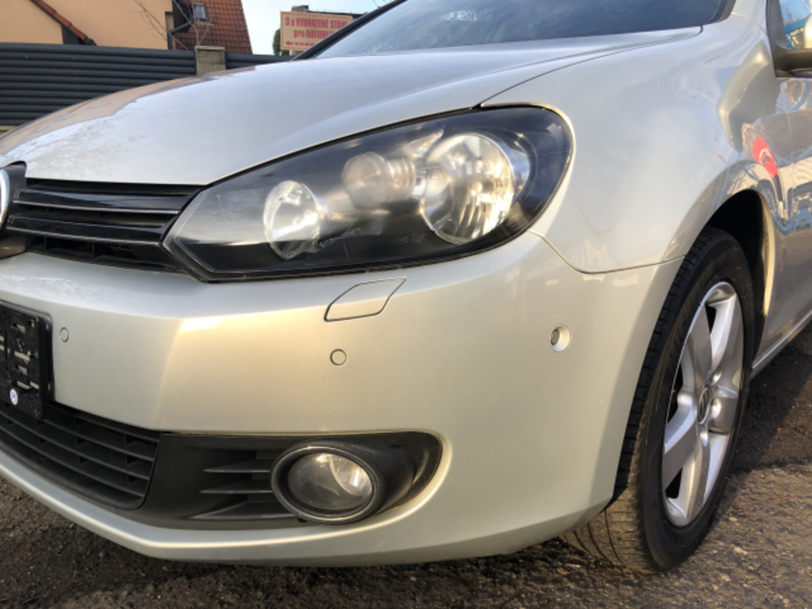 Volkswagen Golf 24