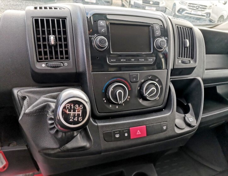 Peugeot Boxer Ostatní 2,0 l 120 kw