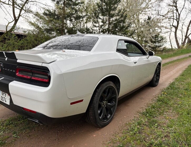 Dodge Challenger Kupé 3,6 l 226 kw