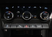 Škoda Karoq SUV / Terénní 1,5 l 110 kw