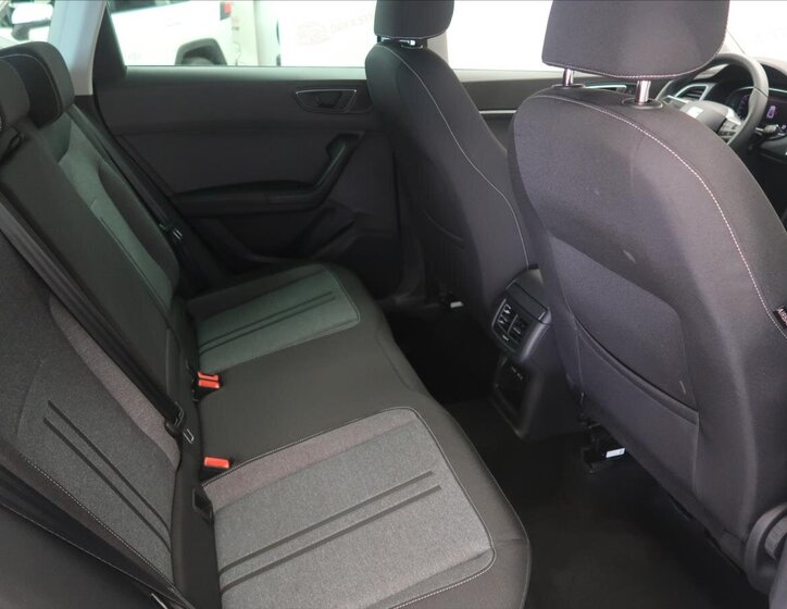 Seat Ateca SUV / Terénní 1,5 l 110 kw