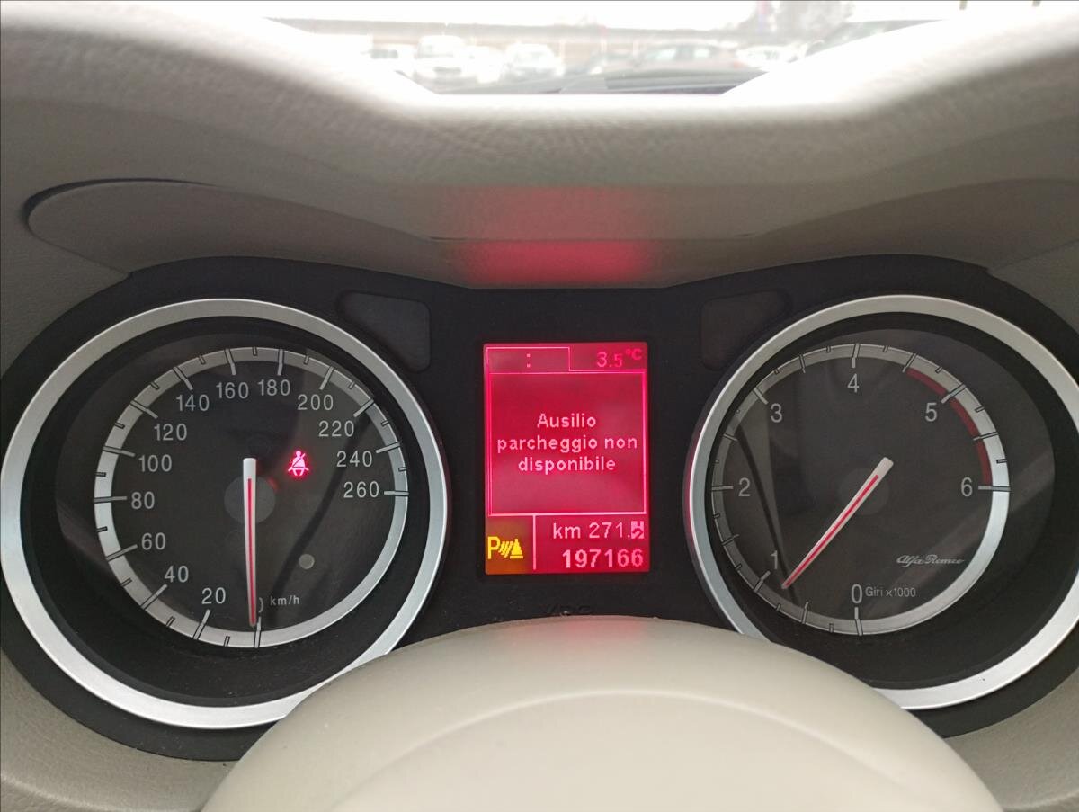 Alfa Romeo 159 Sedan 1,9 l 110 kw