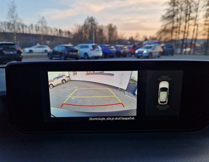 Mazda MX-30 SUV / Terénní 0,0 107 kw