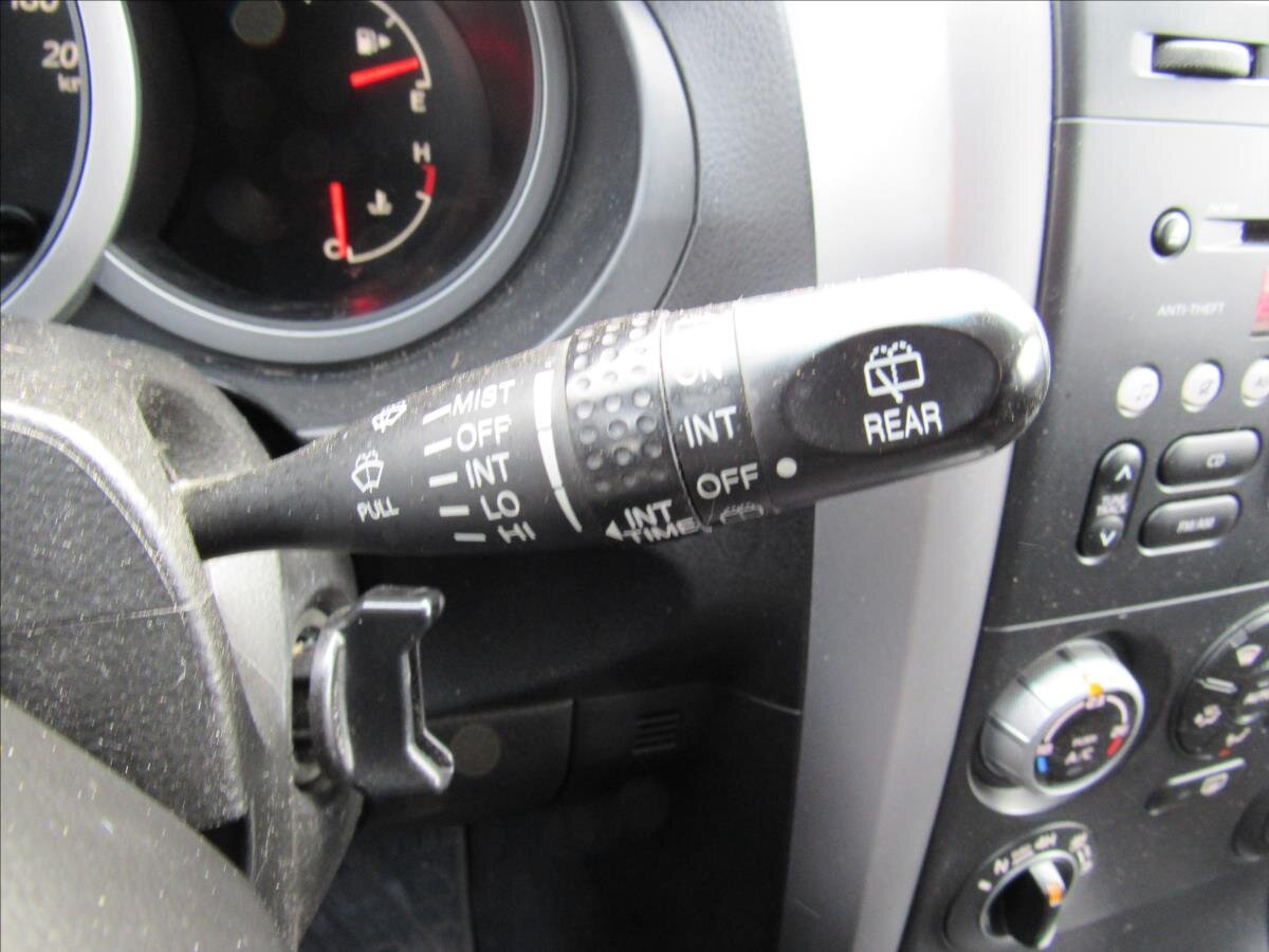 Suzuki Grand Vitara SUV 2,0 l 103 kw