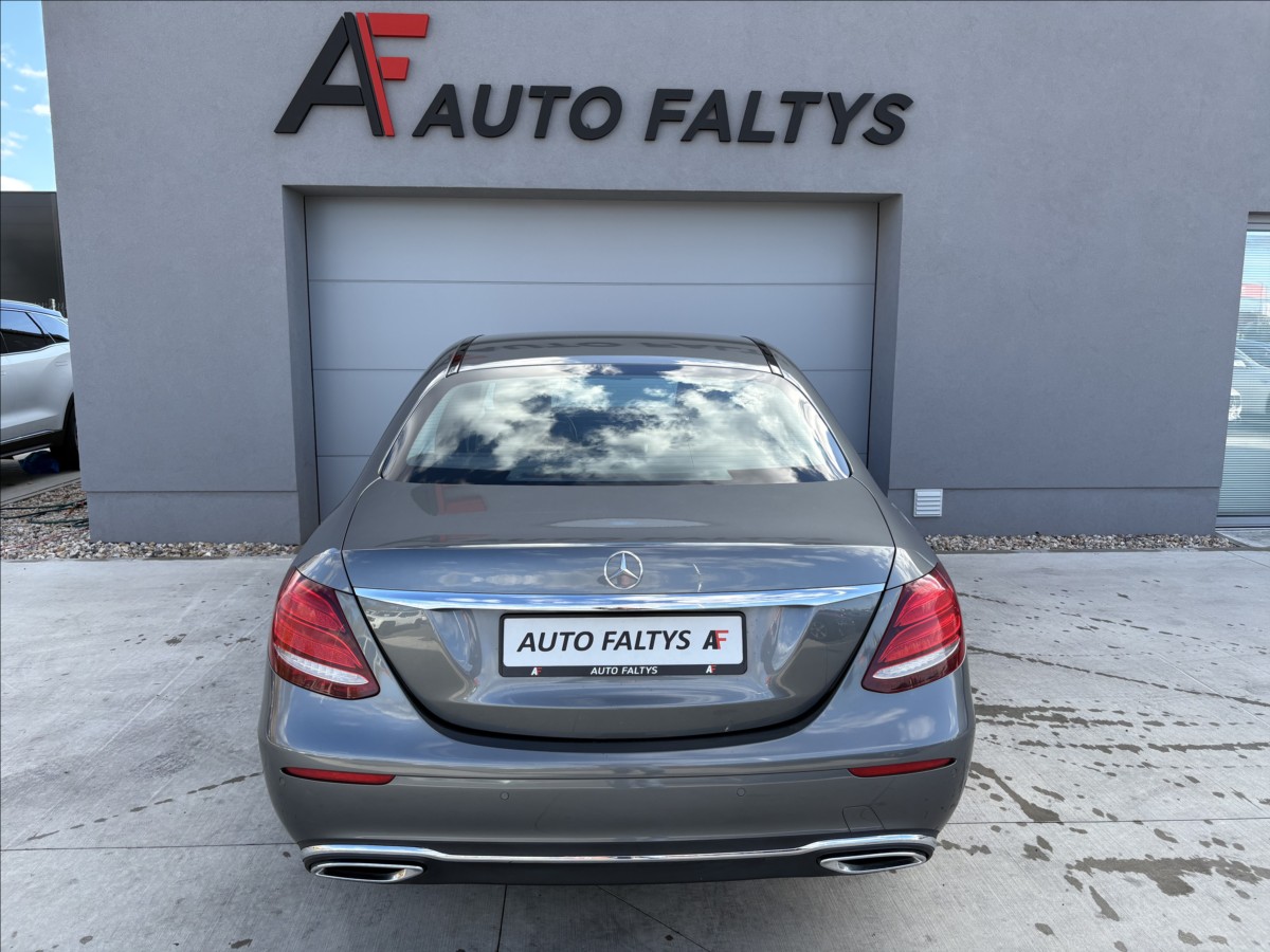 Mercedes-Benz Třídy E