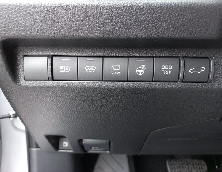 Toyota RAV4 SUV 2,5 l 136 kw