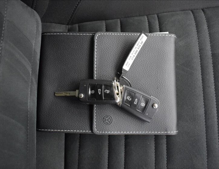 Volkswagen Touran Kombi 2,0 l 110 kw