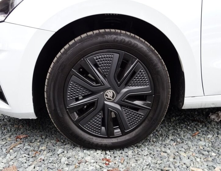 Škoda Fabia Hatchback 999,0 85 kw