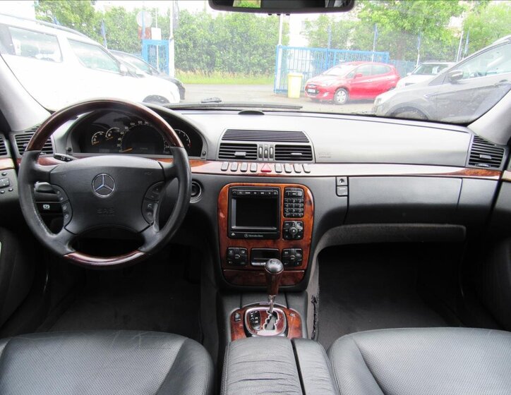 Mercedes-Benz Třídy S 11