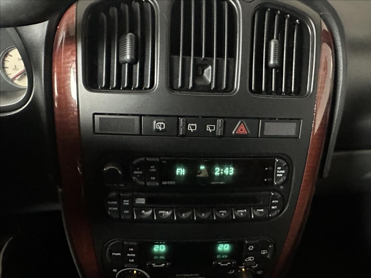 Chrysler Voyager MPV 2,8 l 110 kw