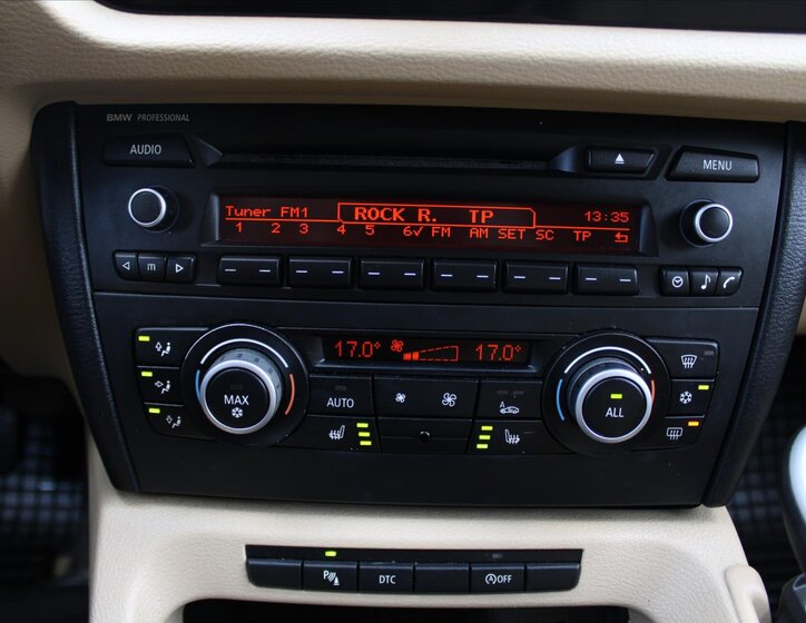 BMW X1 SUV / Terénní 2,0 l 130 kw