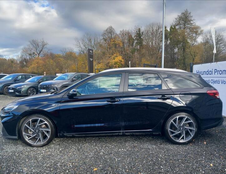 Hyundai i30 4
