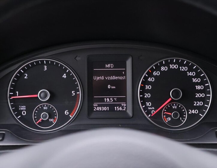 Volkswagen California Kombi 2,0 l 132 kw