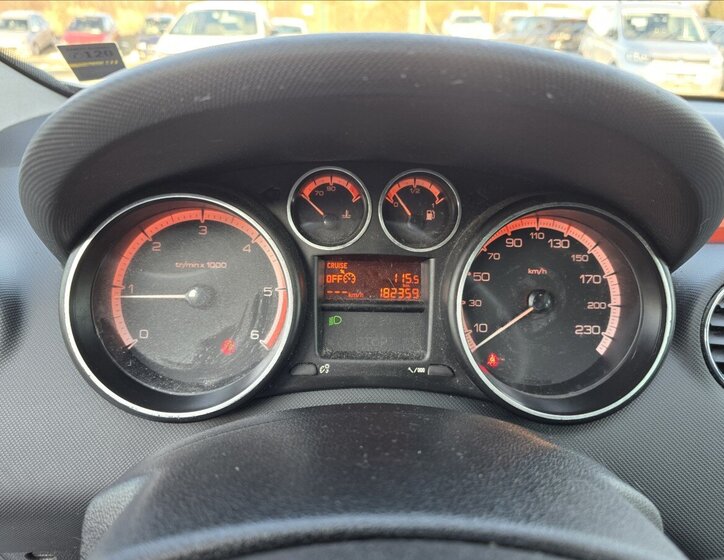 Peugeot 308 Kombi 1,6 l 80 kw