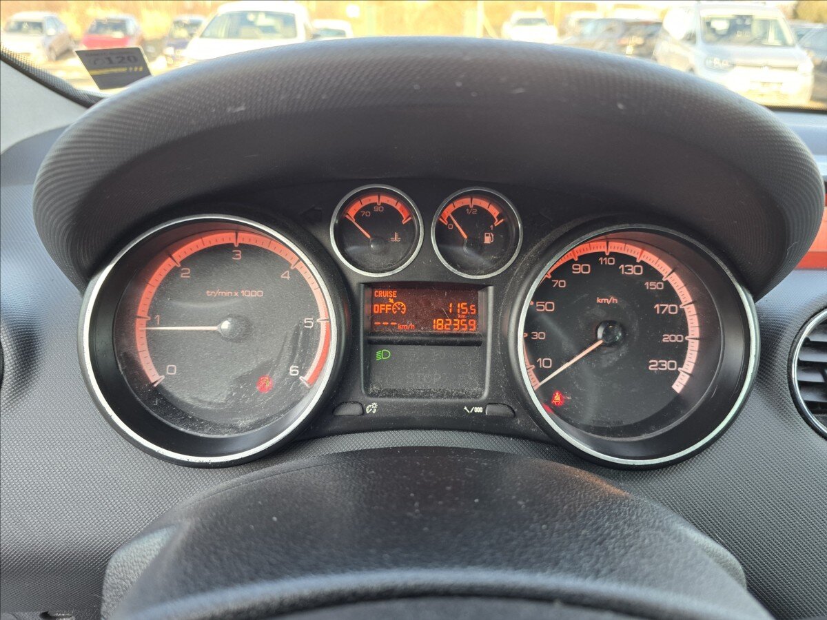 Peugeot 308 Kombi 1,6 l 80 kw