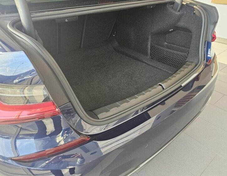 BMW Řada 3 Sedan / Limuzína 3,0 l 285 kw