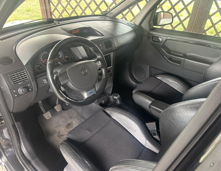 Opel Meriva Hatchback 1,6 l 132 kw