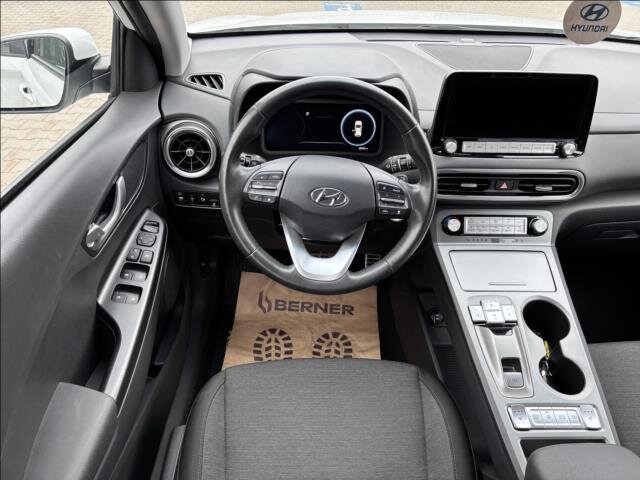 Hyundai Kona SUV / Terénní 0,0 150 kw