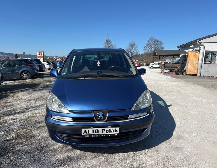Peugeot 807 MPV 2,0 l 100 kw