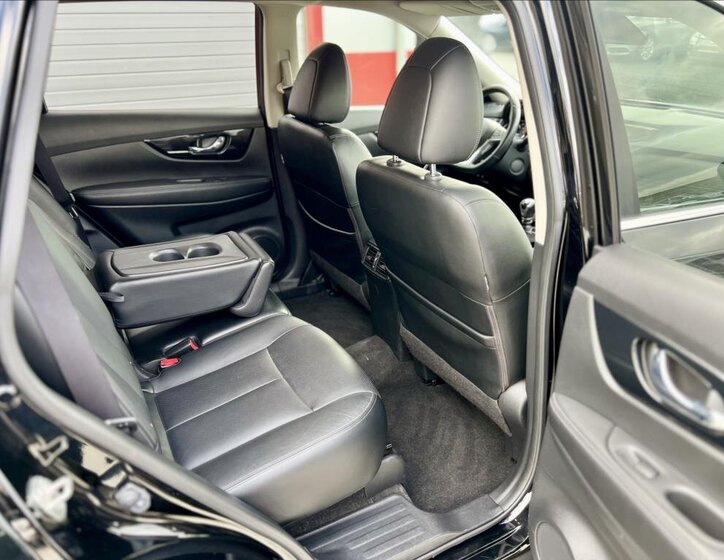 Nissan X-Trail SUV 1,7 l 110 kw