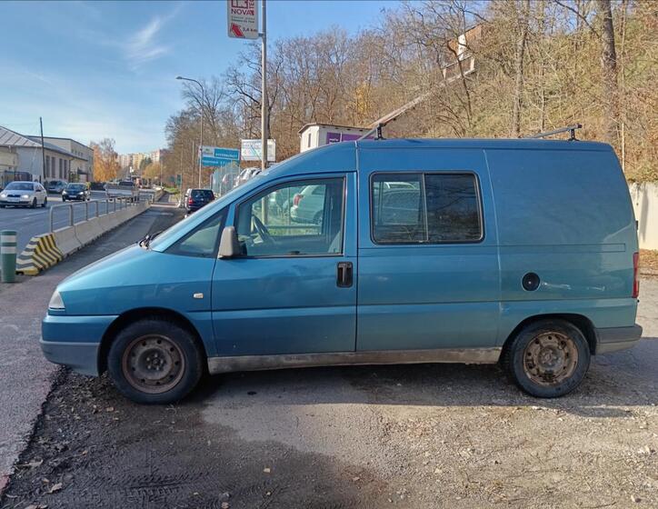 Peugeot Expert 5