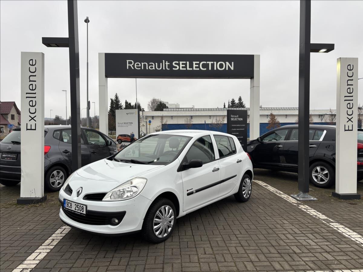 Renault Clio Hatchback 1,1 l 55 kw