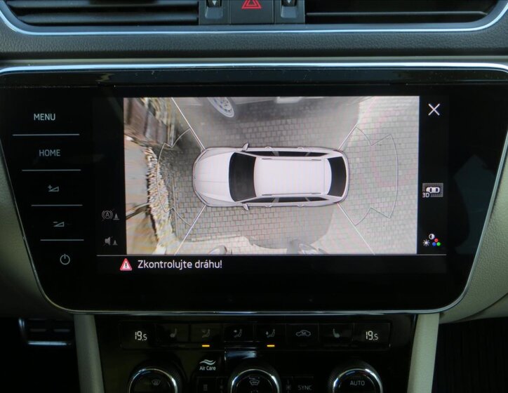 Škoda Superb Kombi 2,0 l 147 kw