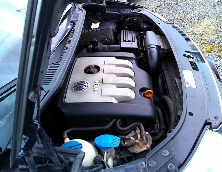 Volkswagen Touran Kombi 2,0 l 103 kw