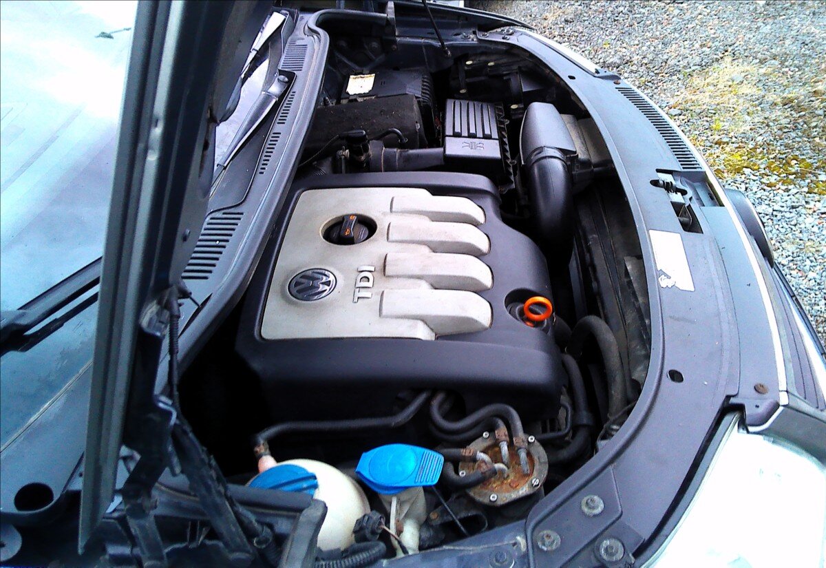 Volkswagen Touran Kombi 2,0 l 103 kw