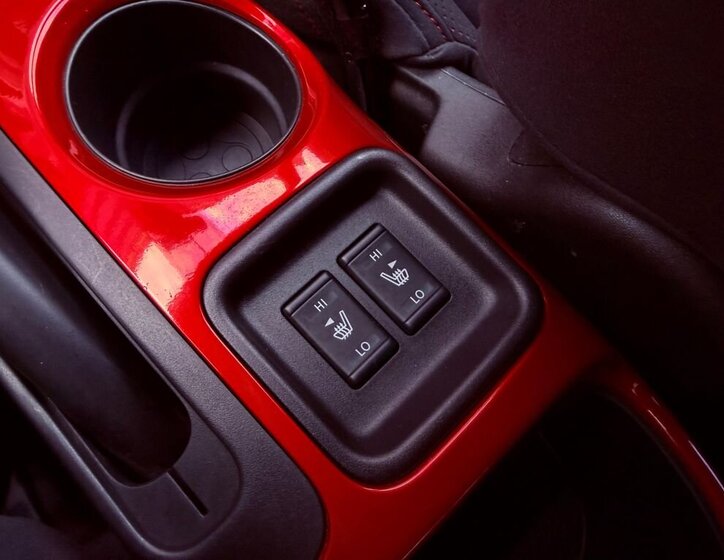 Nissan Juke SUV / Terénní 1,6 l 160 kw