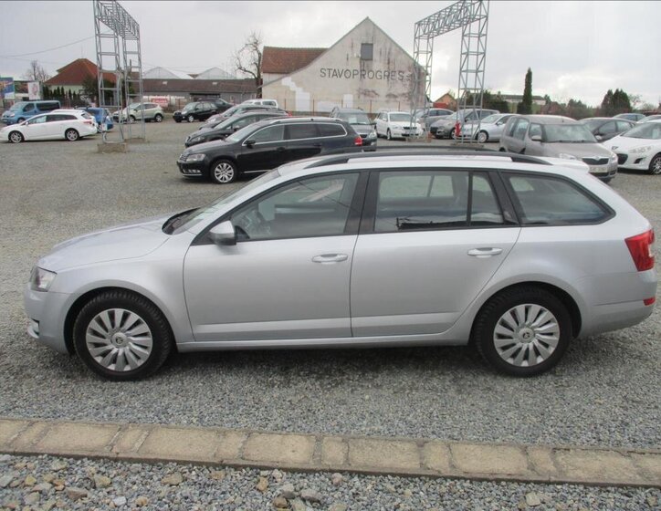 Škoda Octavia Kombi 2,0 l 110 kw
