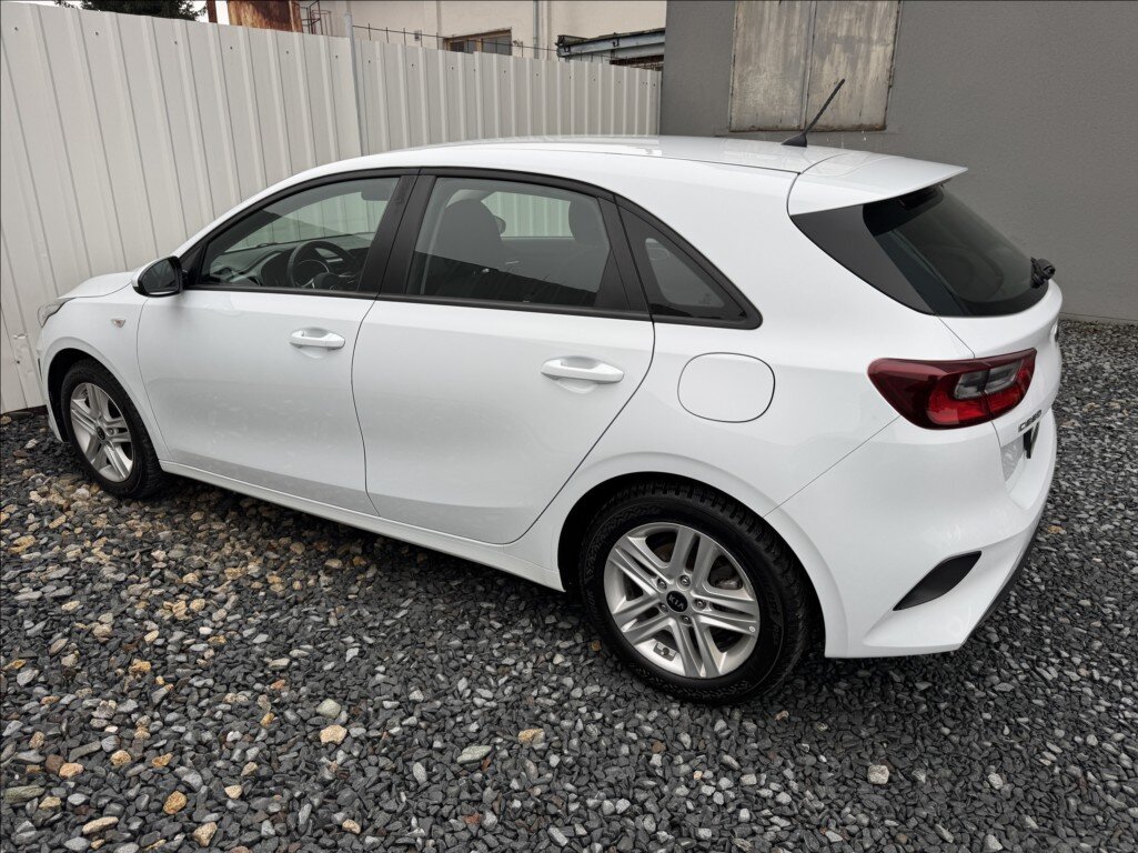 KIA Ceed Hatchback 1,4 l 73 kw
