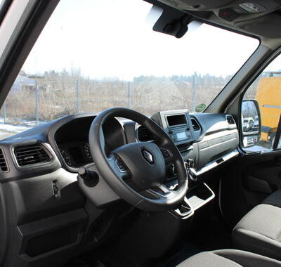 Renault Master 9