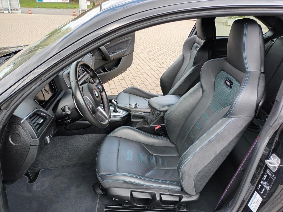 BMW M2 Kupé 3,0 l 302 kw